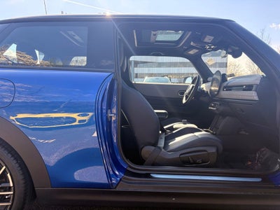 2025 MINI Cooper S Iconic Hardtop 2 Door