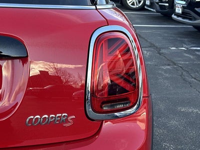 2023 MINI Cooper S Signature Hardtop 4 Door