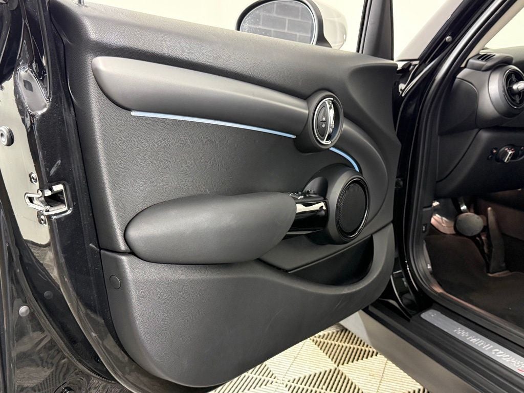 2024 MINI Cooper S Signature