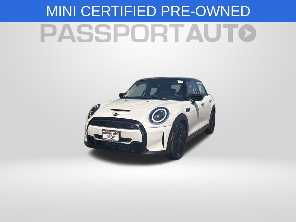 2023 MINI Cooper S Signature Hardtop 4 Door