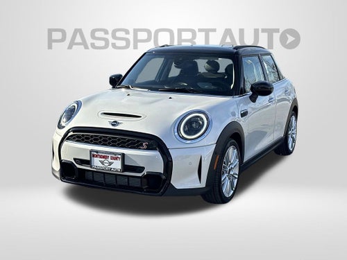 2024 MINI Cooper S Iconic Hardtop 4 Door