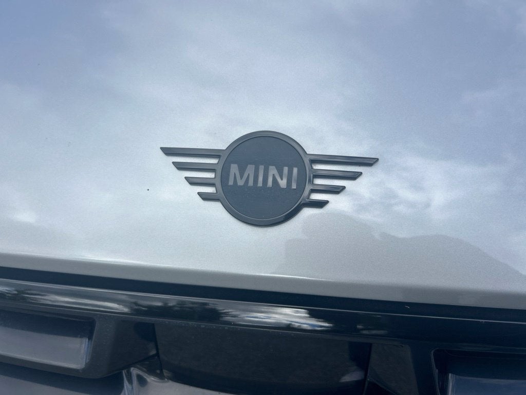 2025 MINI Cooper S Iconic Hardtop 4 Door