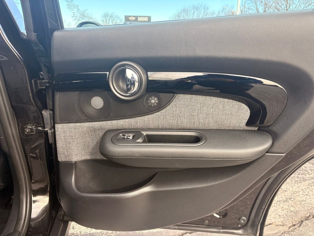 2020 MINI Cooper S Clubman Signature