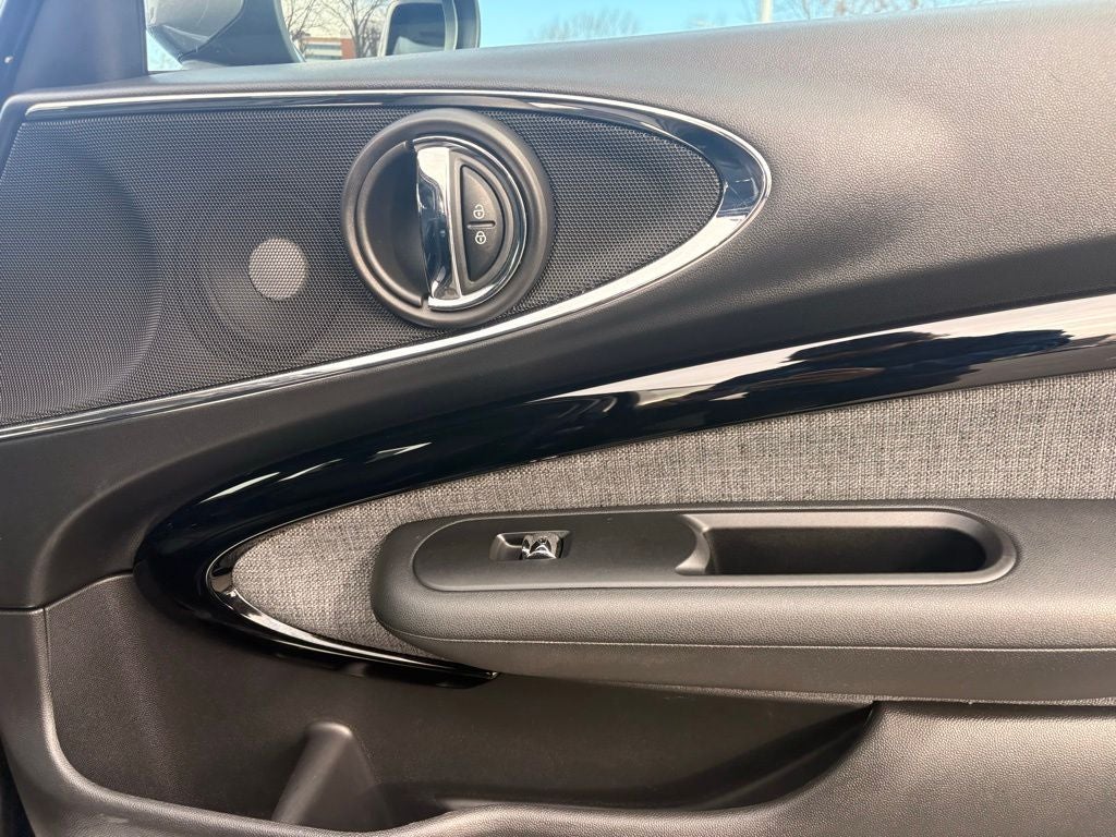 2020 MINI Cooper S Clubman Signature