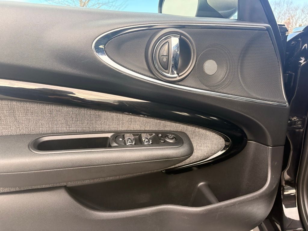 2020 MINI Cooper S Clubman Signature