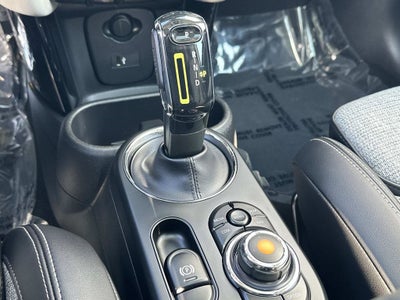 2021 MINI Cooper SE Electric Signature Plus Hardtop 2 Door