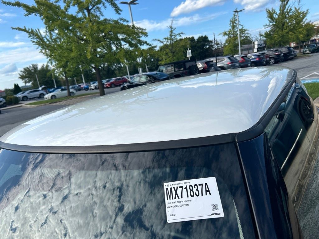 2016 MINI Cooper Hardtop 2 Door