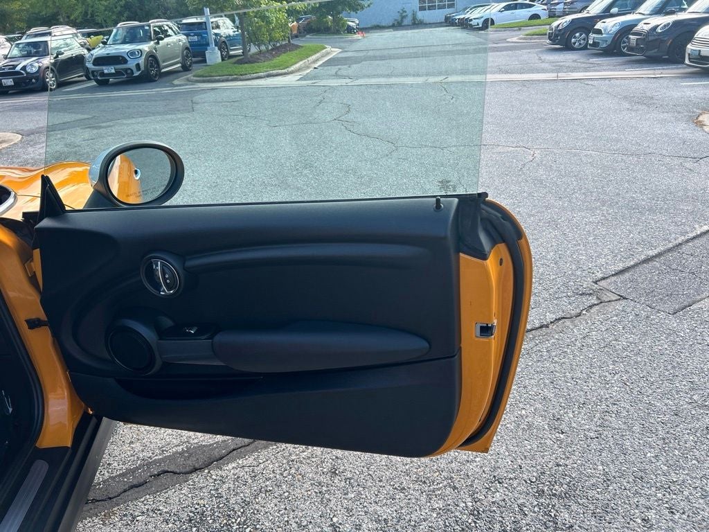 2016 MINI Cooper Hardtop 2 Door