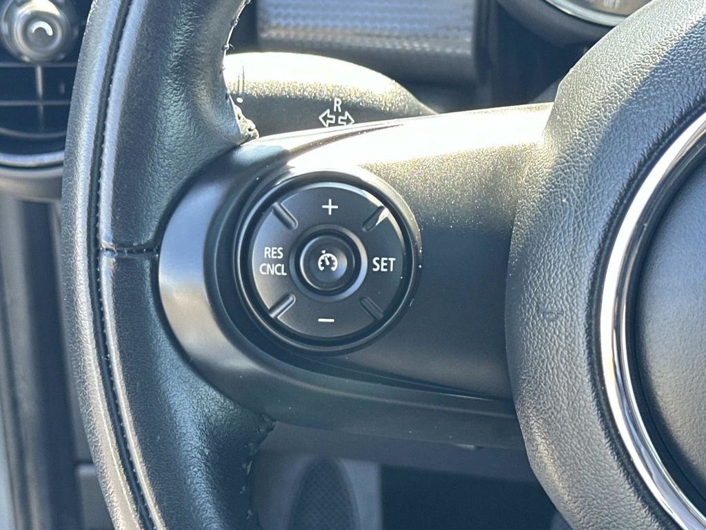 2020 MINI Cooper Signature Hardtop 2 Door