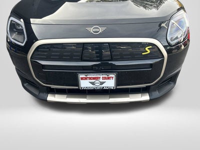 2025 MINI Cooper Countryman Iconic