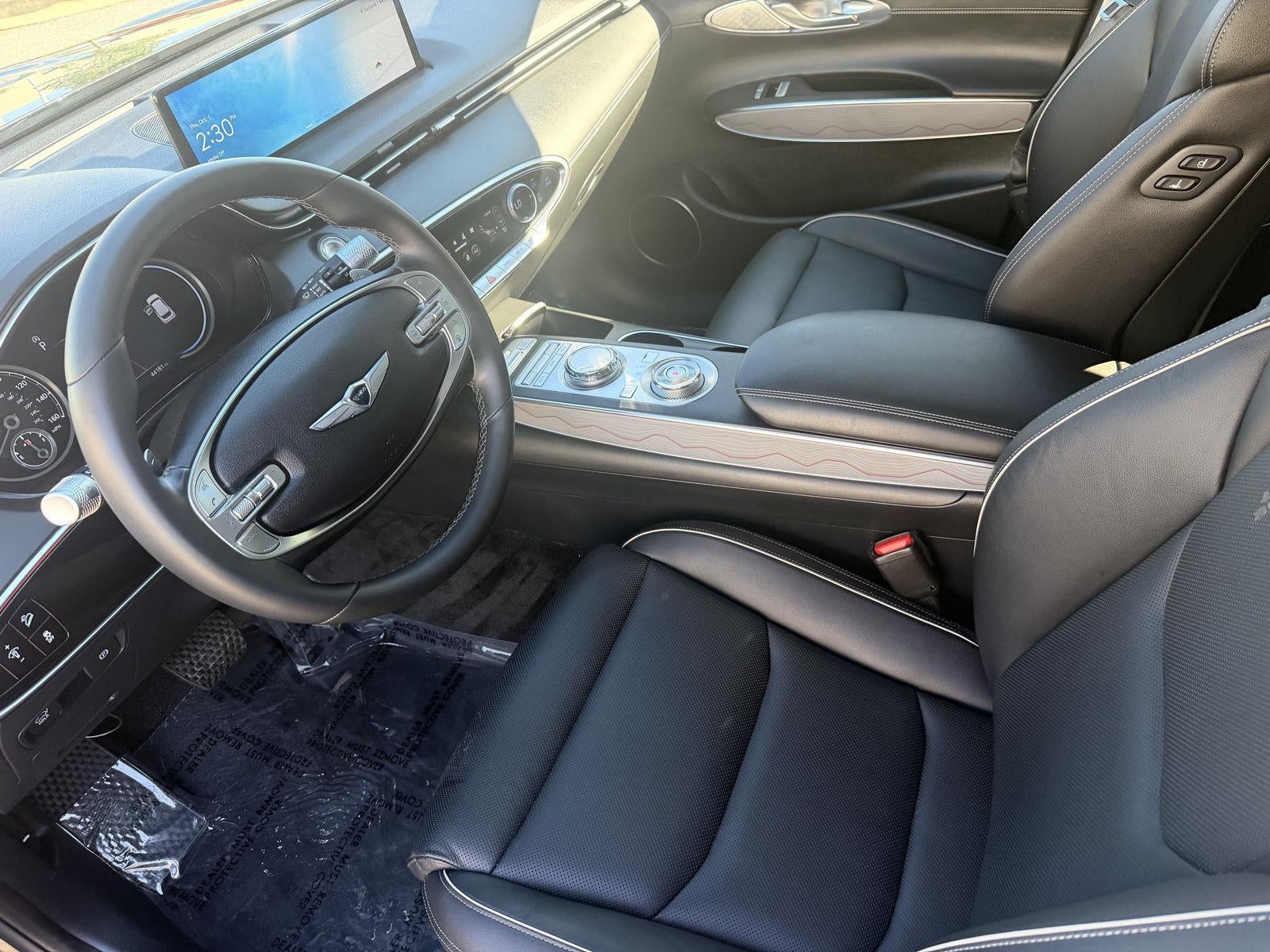 2024 Genesis GV70 2.5T