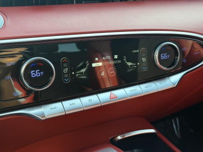 2024 Genesis GV70 2.5T