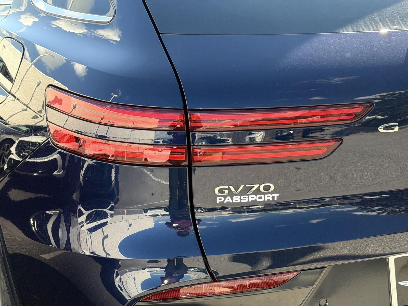 2026 Genesis GV70 2.5T