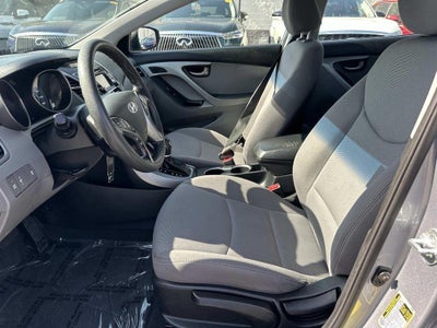 2016 Hyundai Elantra SE