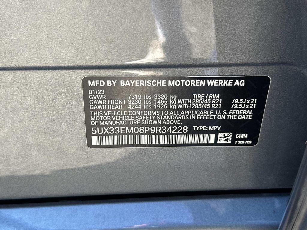 2023 BMW X7 M60i