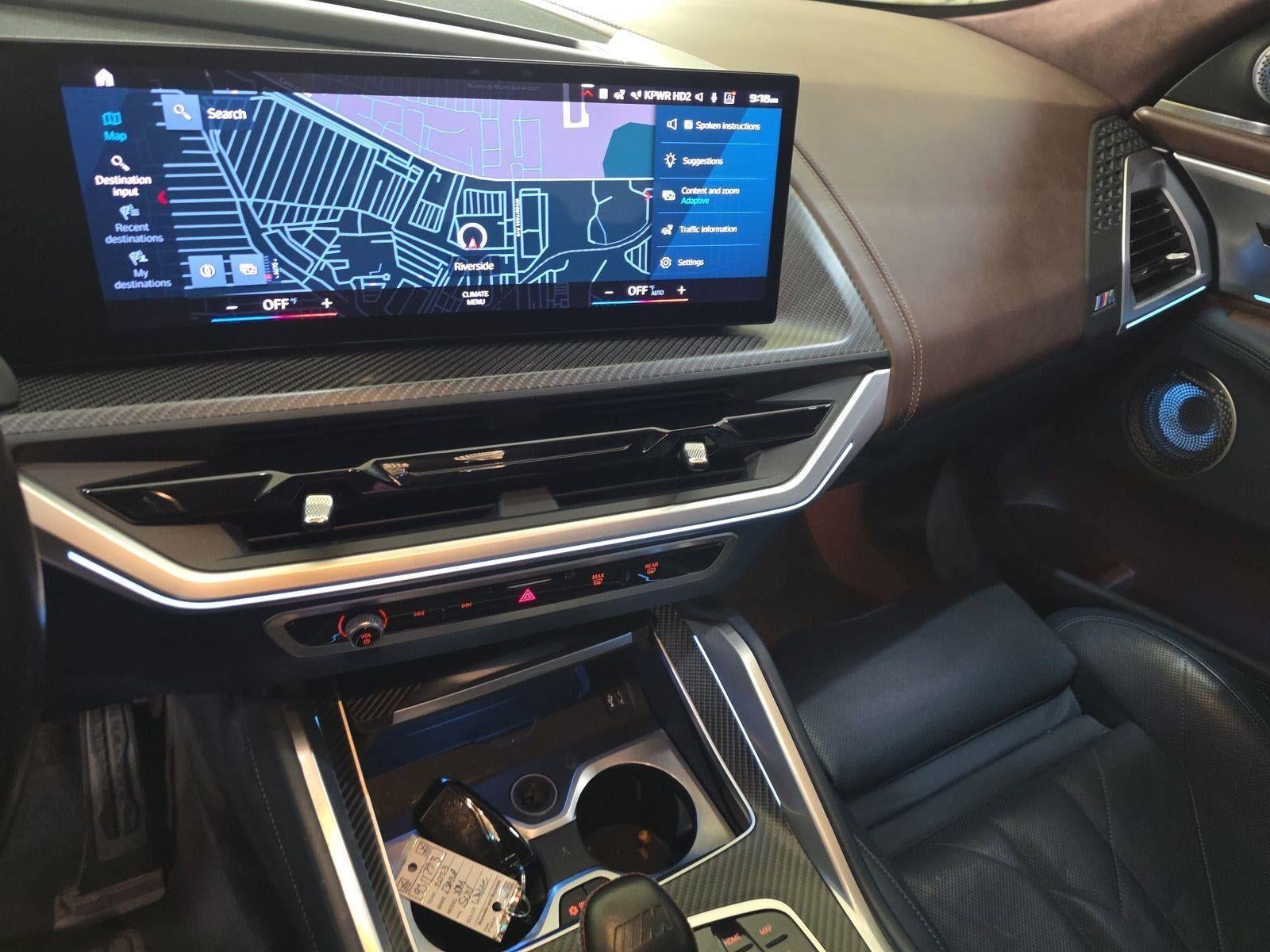2023 BMW XM Base