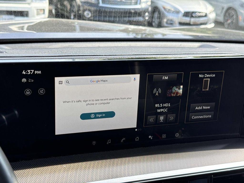 2025 INFINITI QX80 LUXE