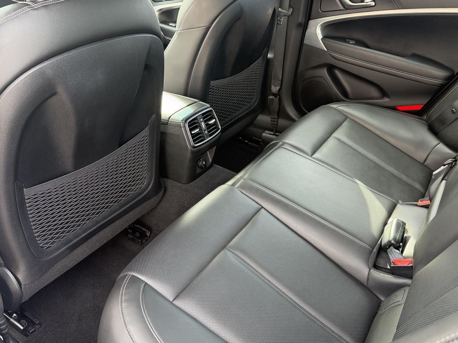 2019 Genesis G70 2.0T Advanced