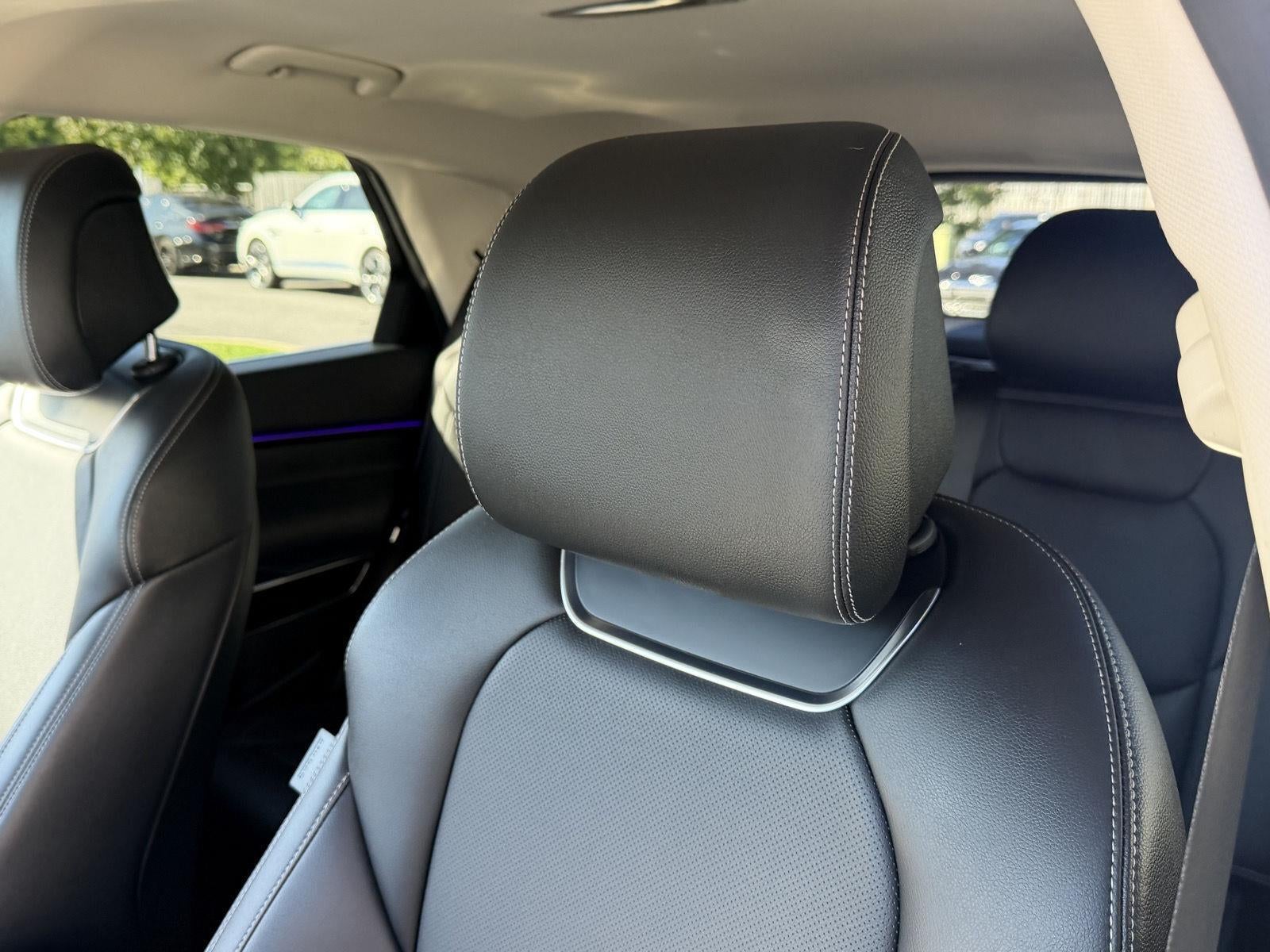 2026 Genesis GV70 2.5T