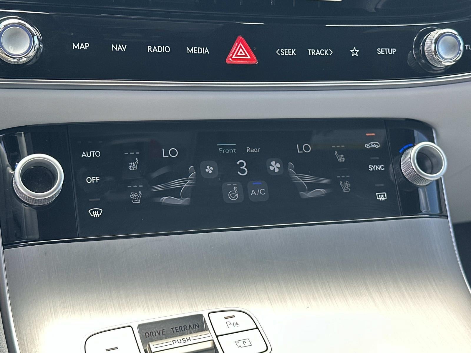 2026 Genesis Gv70 2.5T Advanced