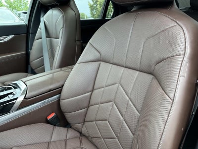 2023 BMW 7 Series 760i xDrive