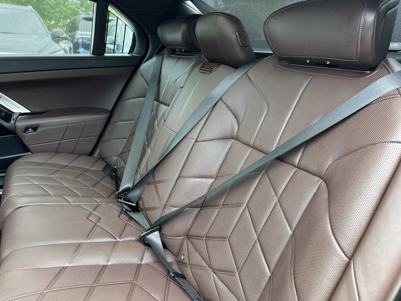 2023 BMW 7 Series 760i xDrive