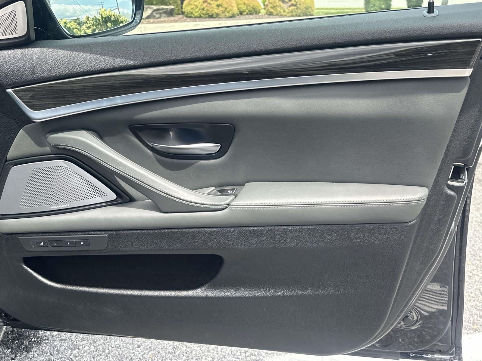 2013 BMW M5 Base