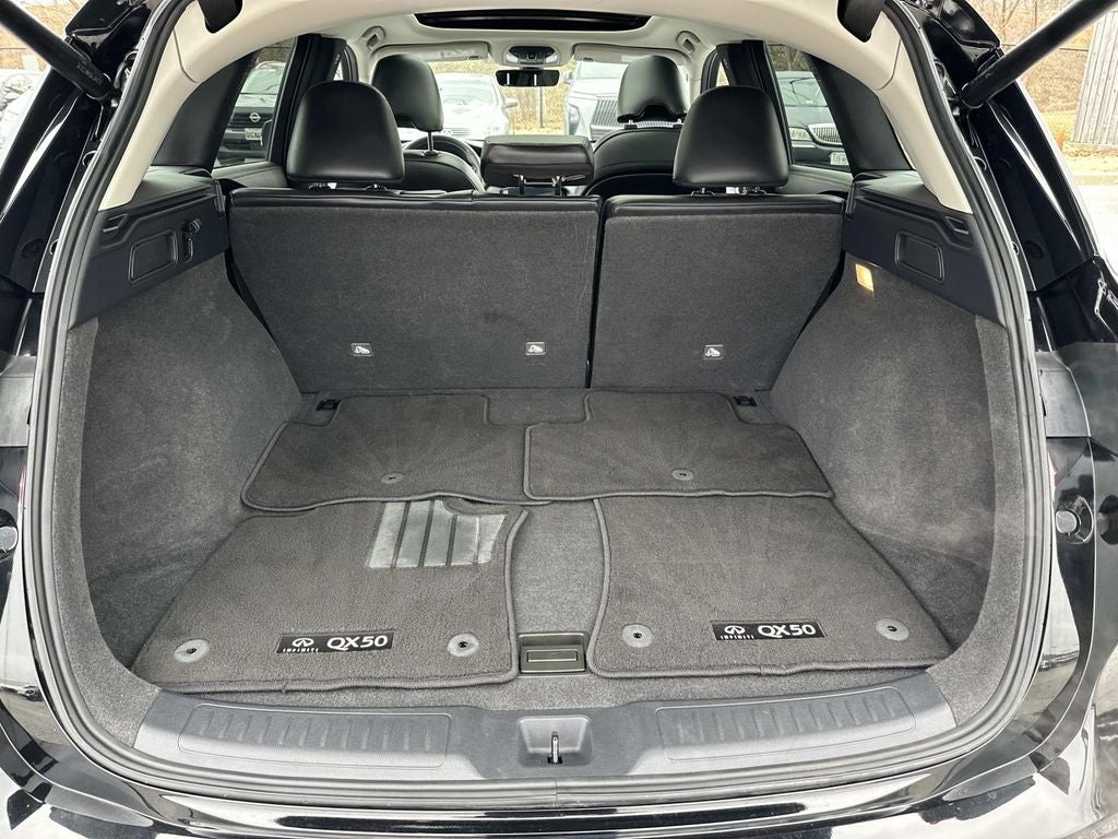 2024 INFINITI QX50 LUXE