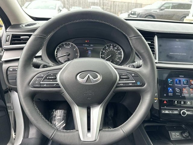 2023 INFINITI QX50 LUXE