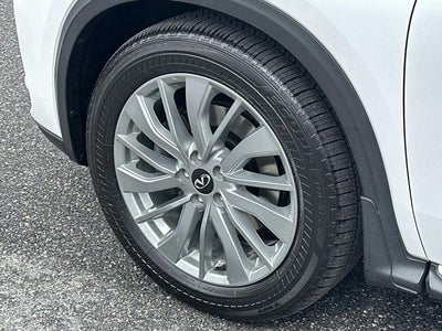 2023 INFINITI QX50 LUXE