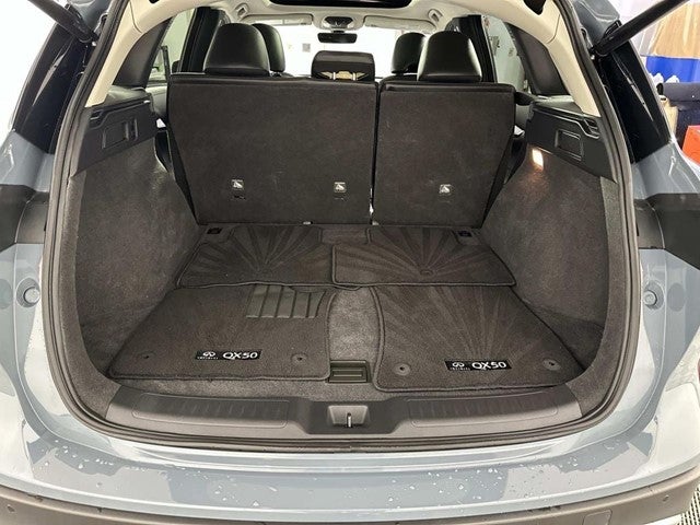 2023 INFINITI QX50 LUXE