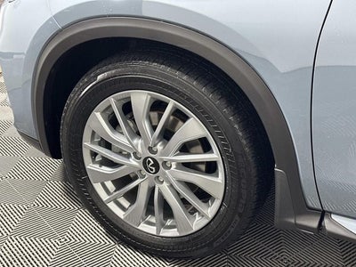 2023 INFINITI QX50 LUXE