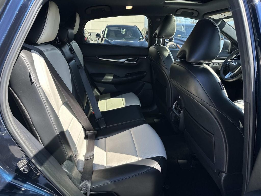 2025 INFINITI QX55 LUXE