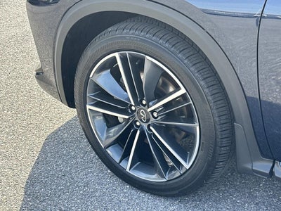 2025 INFINITI QX55 ESSENTIAL