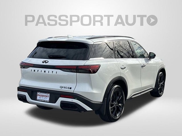 2025 INFINITI QX60 LUXE