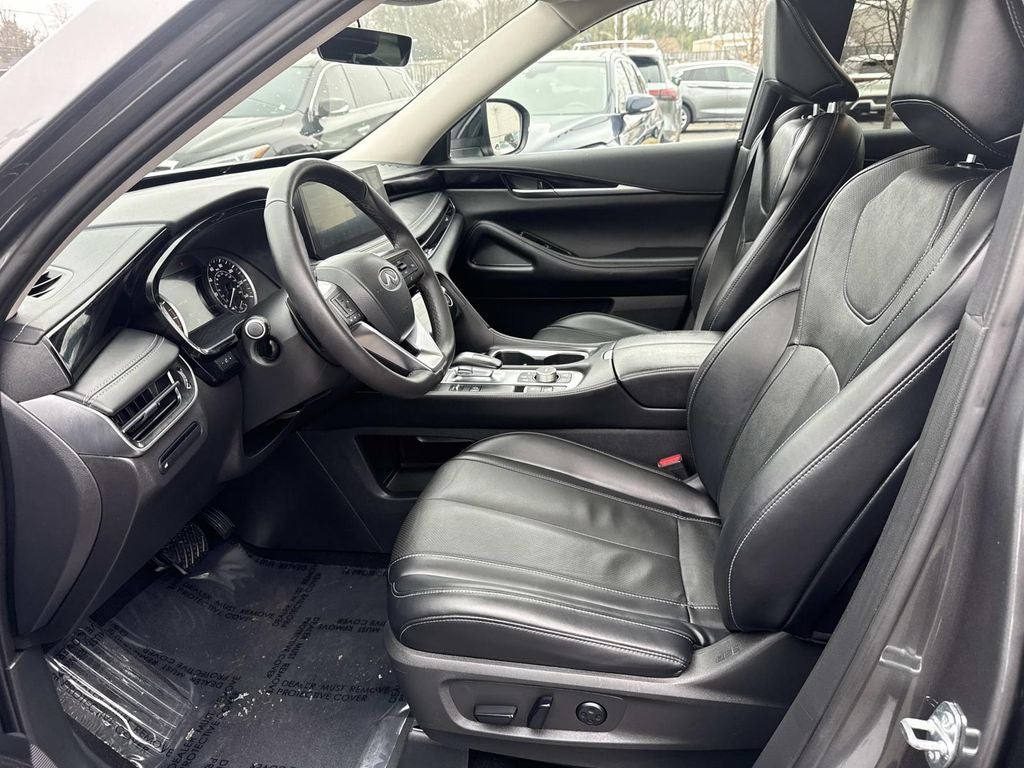2023 INFINITI QX60 PURE