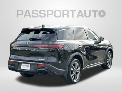 2023 INFINITI QX60 LUXE