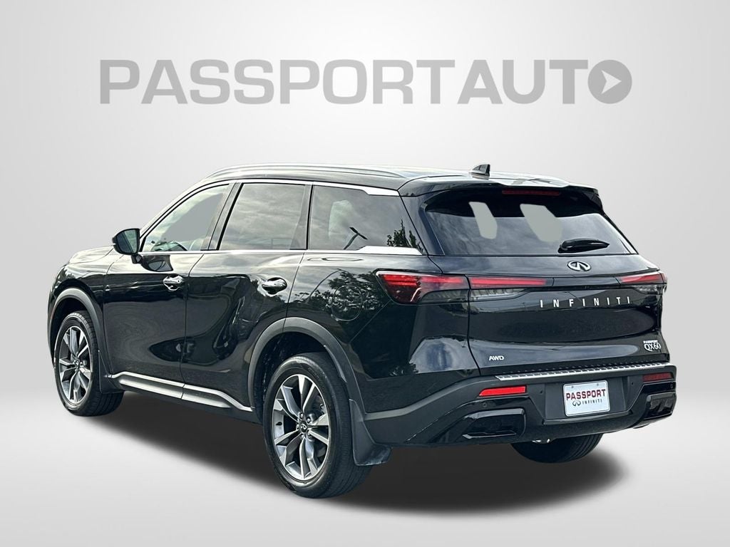2023 INFINITI QX60 LUXE