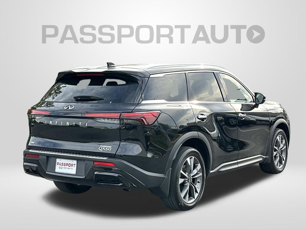 2023 INFINITI QX60 LUXE