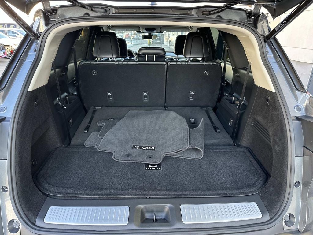2023 INFINITI QX60 LUXE