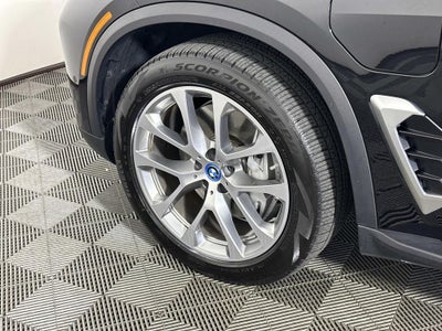 2025 BMW X5 xDrive50e