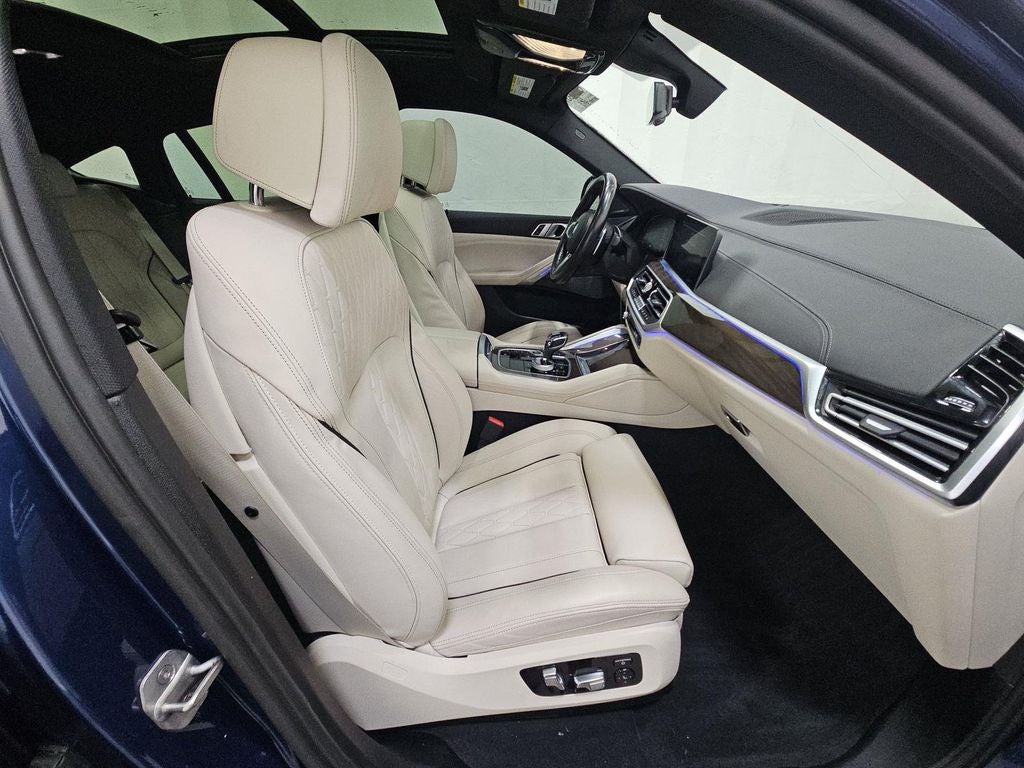 2022 BMW X6 xDrive40i