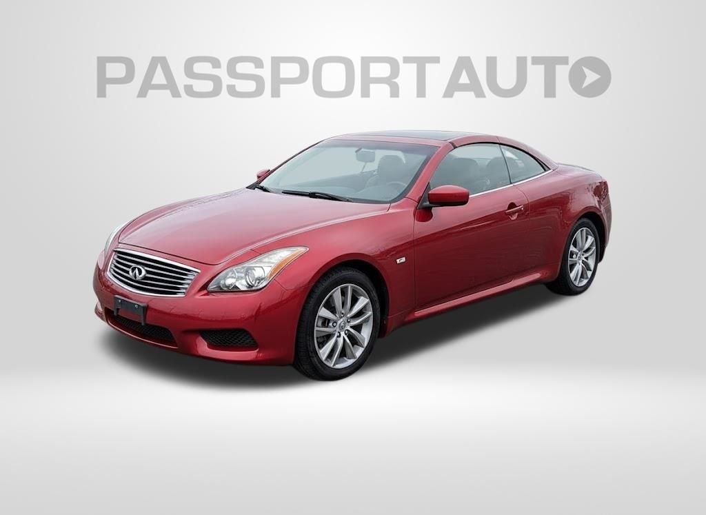 2014 INFINITI Q60 Base