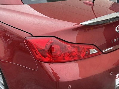 2014 INFINITI Q60 Base