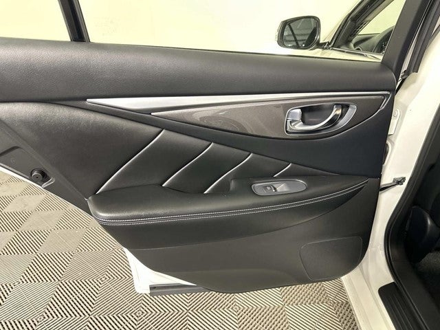 2021 INFINITI Q50 PURE