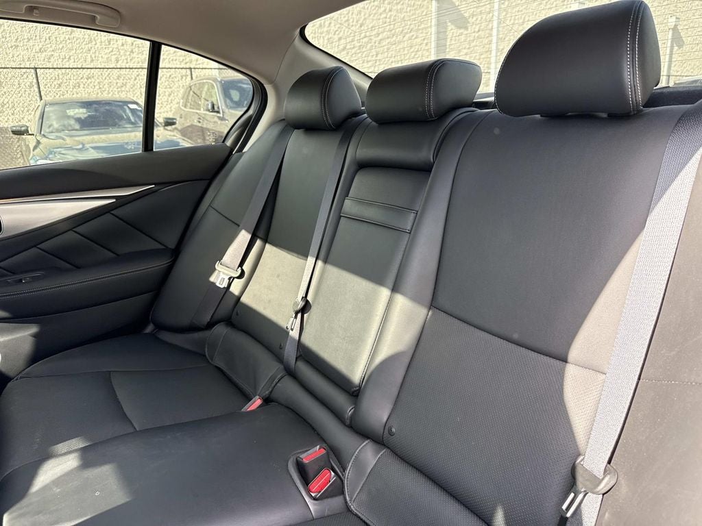 2023 INFINITI Q50 LUXE