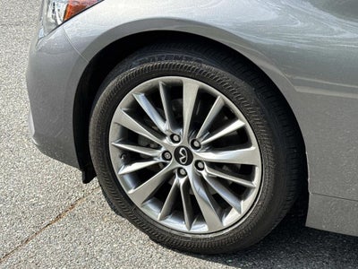 2023 INFINITI Q50 LUXE