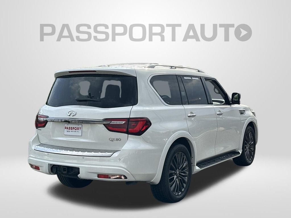 2023 INFINITI QX80 Premium Select