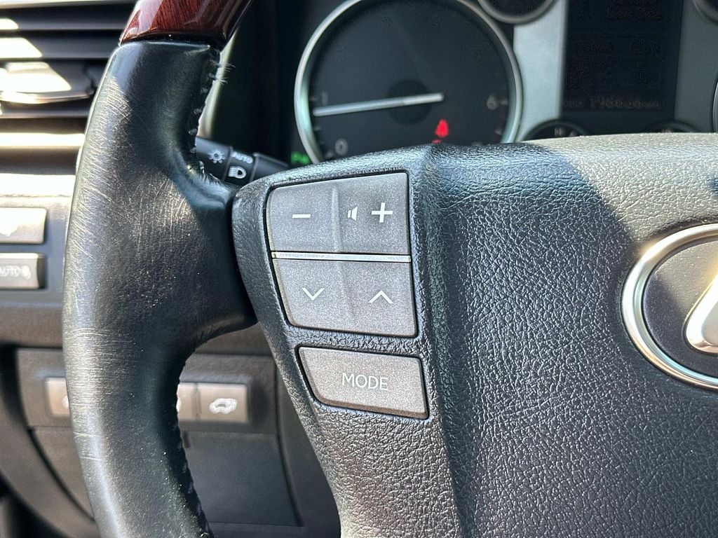 2014 Lexus LX 570