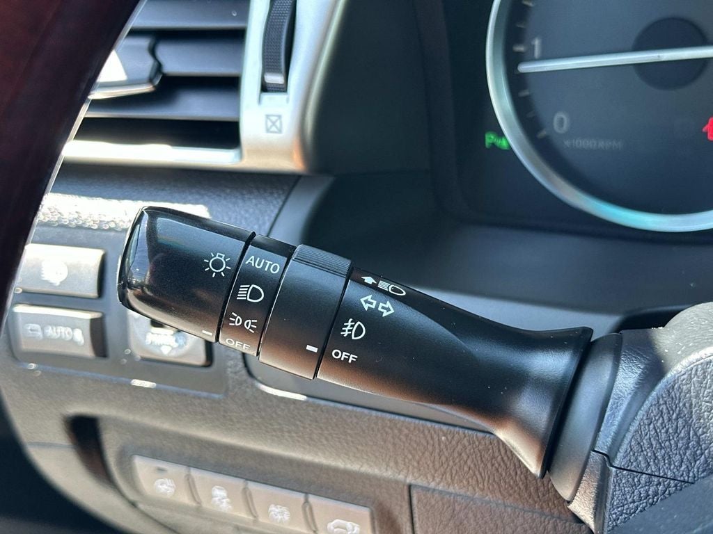 2014 Lexus LX 570